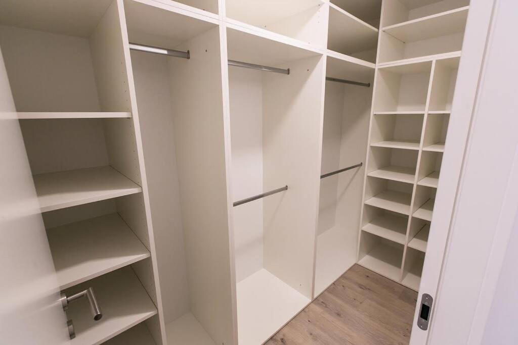 Urban With Possibility Of Parking Apartment